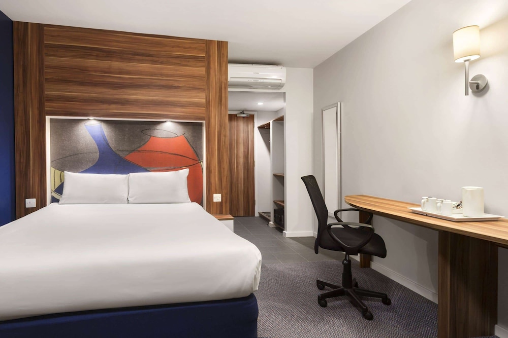 Comfort+ Room