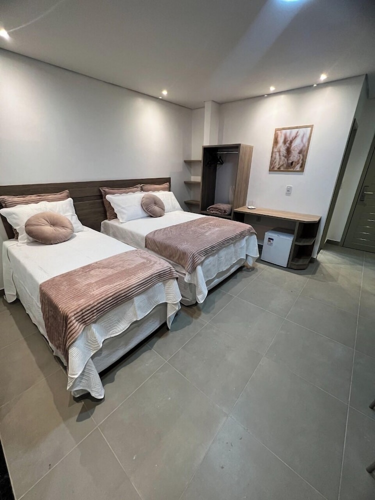 Basic Triple Room photo 1