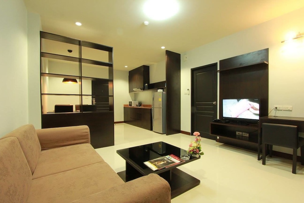 One Bedroom Suite