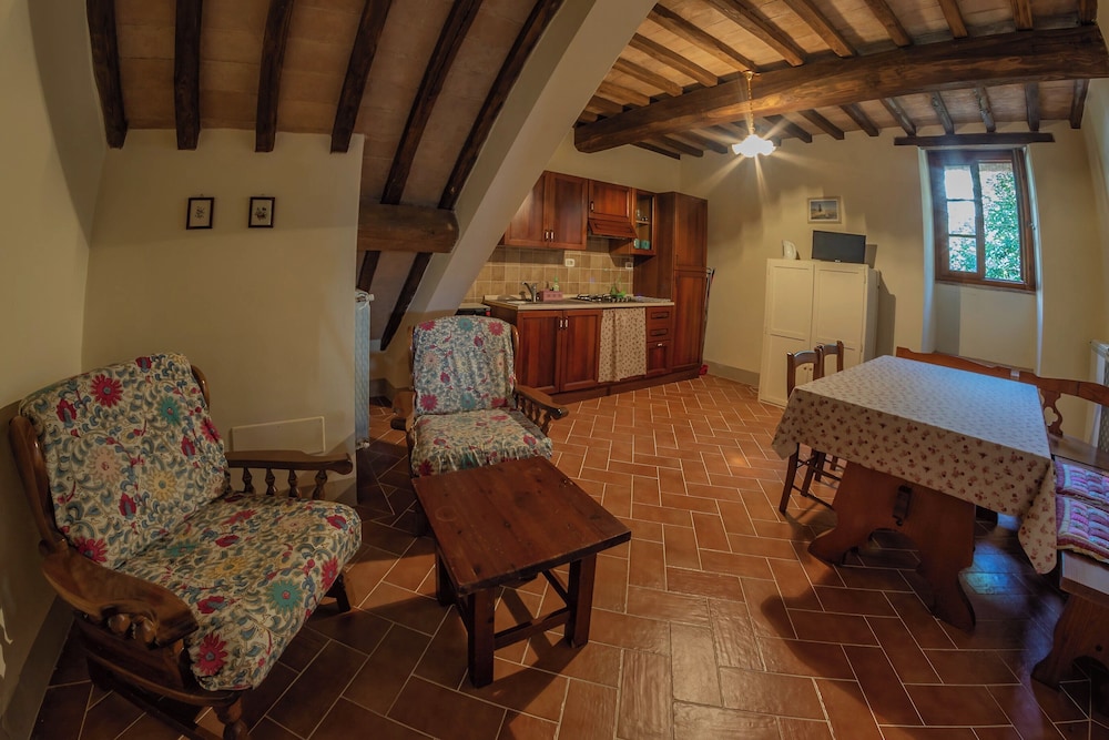 Traditional Apartment, Annex Building photo 3