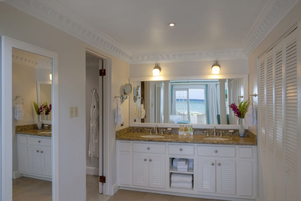 Suite (Estate) photo 2