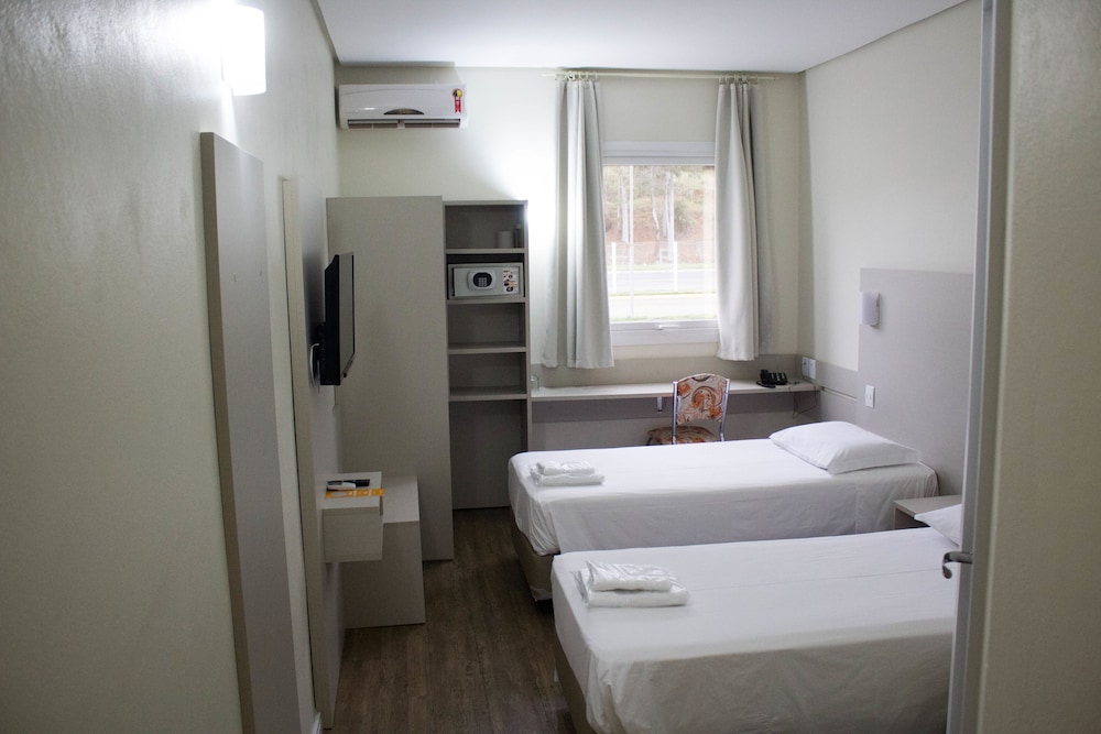 Double Or Twin Room photo 1