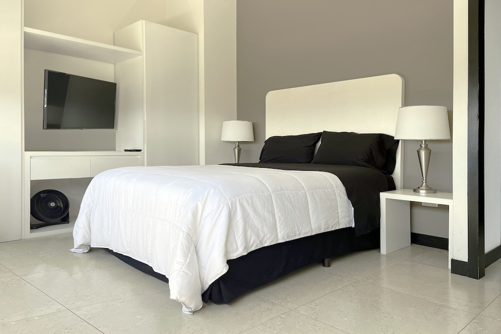Family Suite, 2 Bedrooms, Non Smoking
