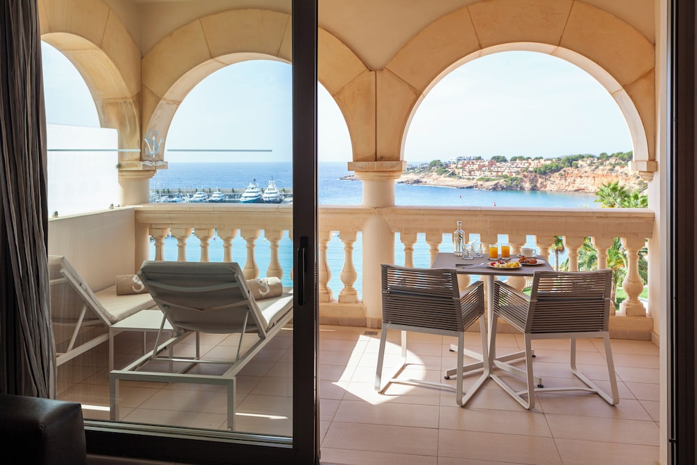 Junior Suite, Sea View - Photo 10