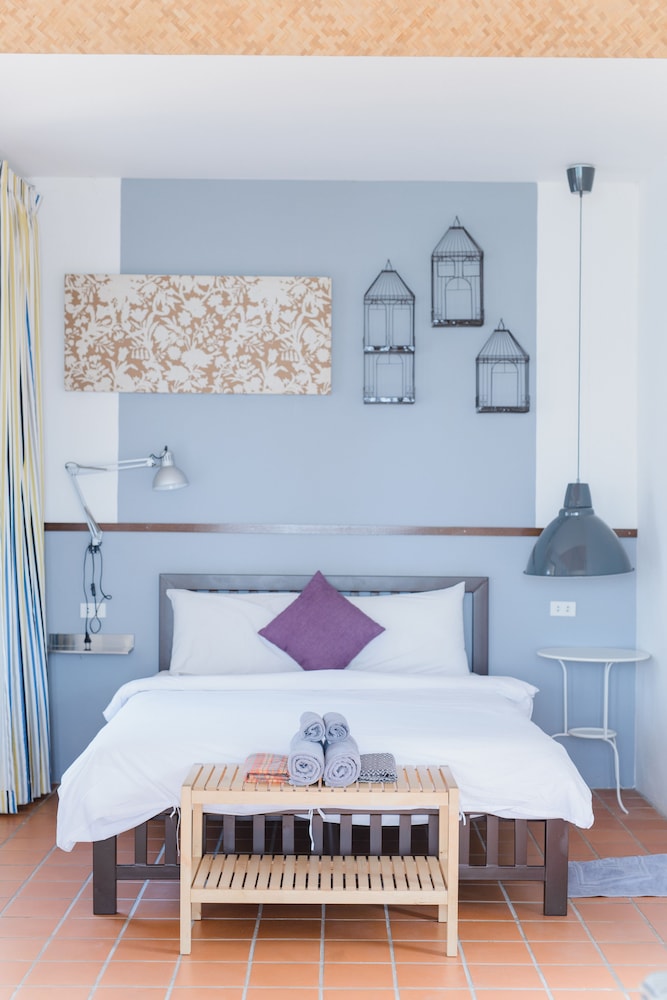 Beachfront Bungalow photo 2
