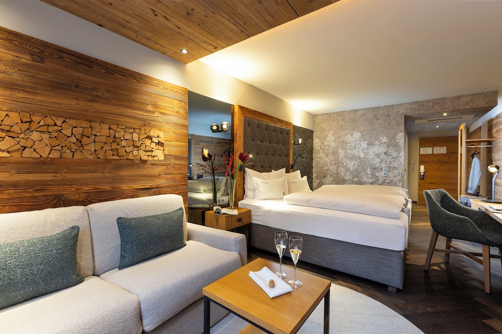 Deluxe Double Room (Tyrol) - Photo 1