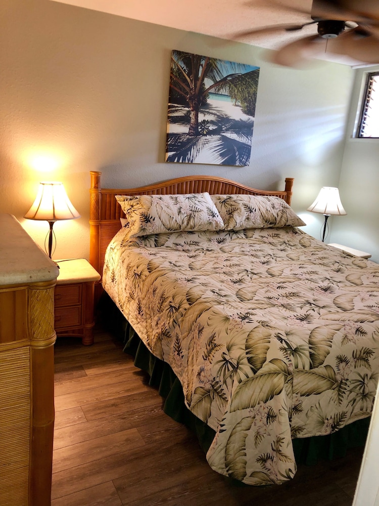 Condo, 2 Bedrooms