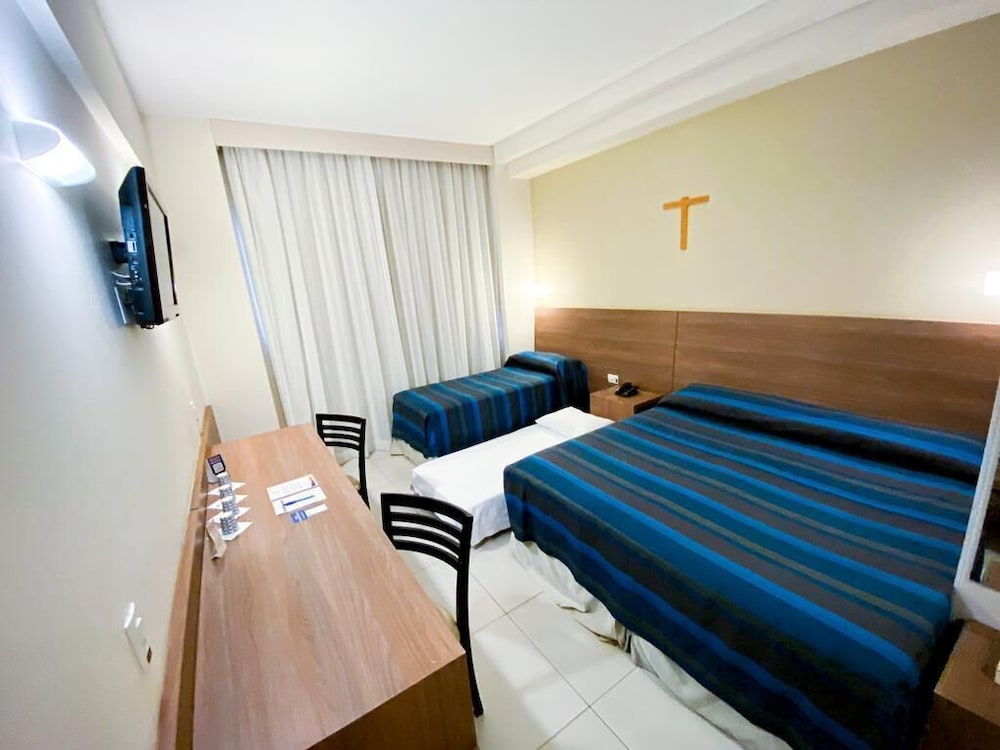 Standard Room photo 2