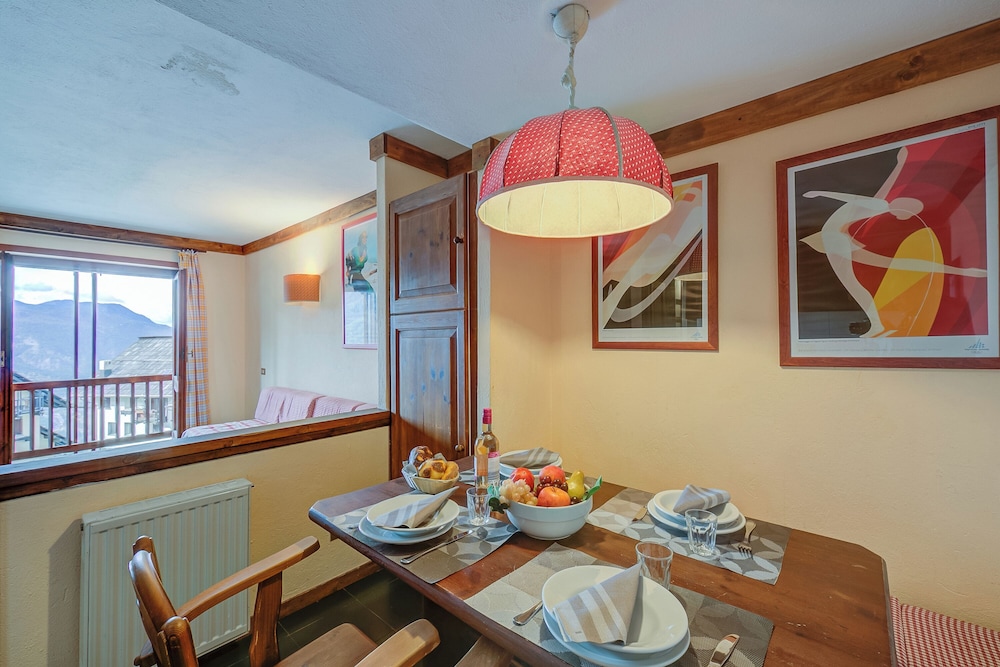 Family Apartment, Multiple Bedrooms, Mountainside (Grange Hike & Ski - 39D Sestriere) photo 2