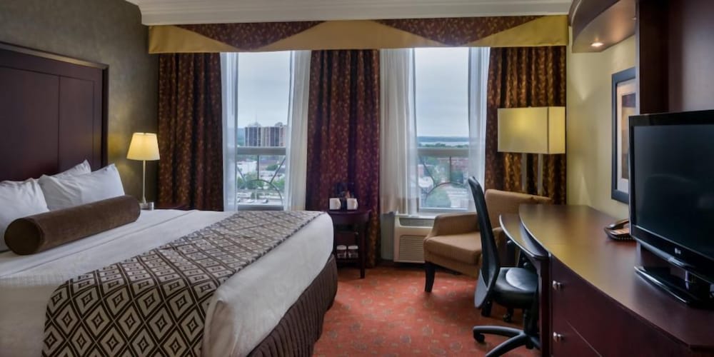 Standard Room, 1 King Bed