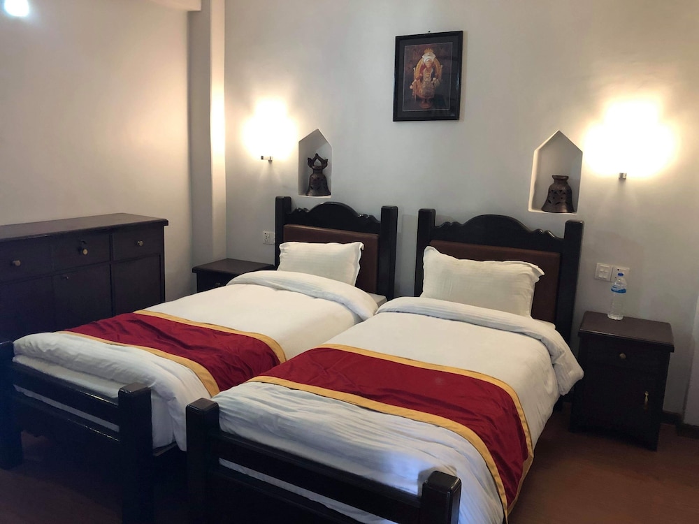 Economy Twin Room photo 1