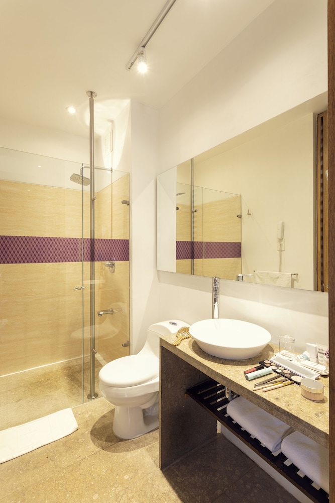 Standard Room - Photo 5