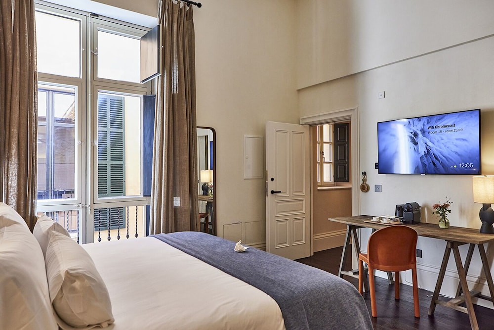 Grand Mediterranean-Double Deluxe - Photo 5