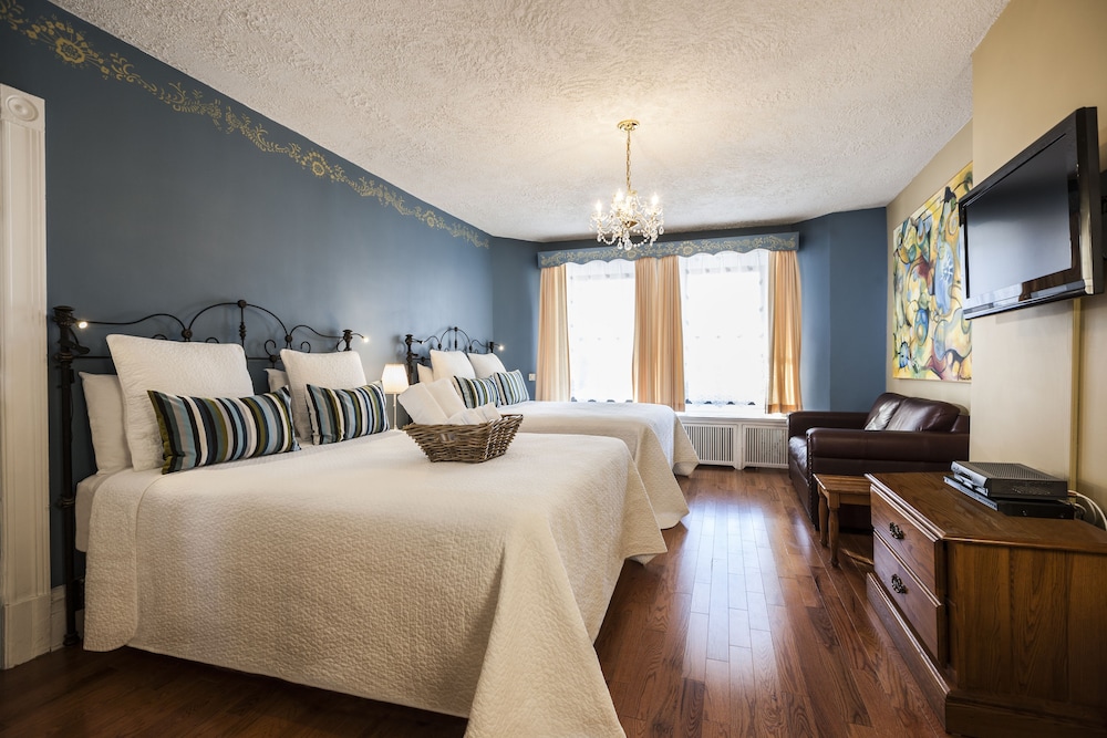 Superior Room, 2 Double Beds, Jetted Tub