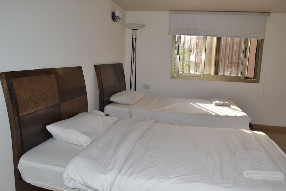 Duplex - Photo 1