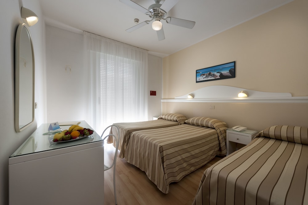 Comfort Room, Terrace - Photo 2