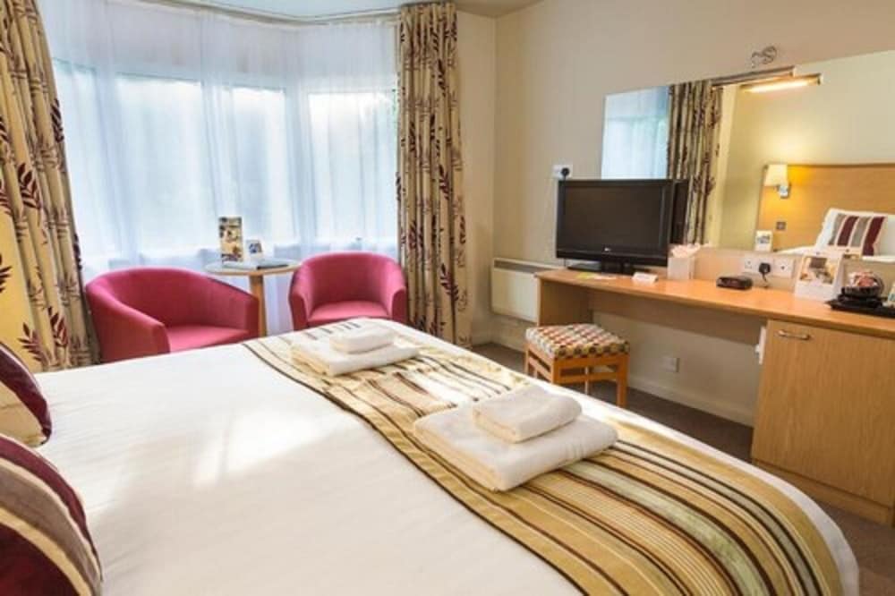 Standard Room, 2 Twin Beds, Non Smoking, Golf View - Photo 3