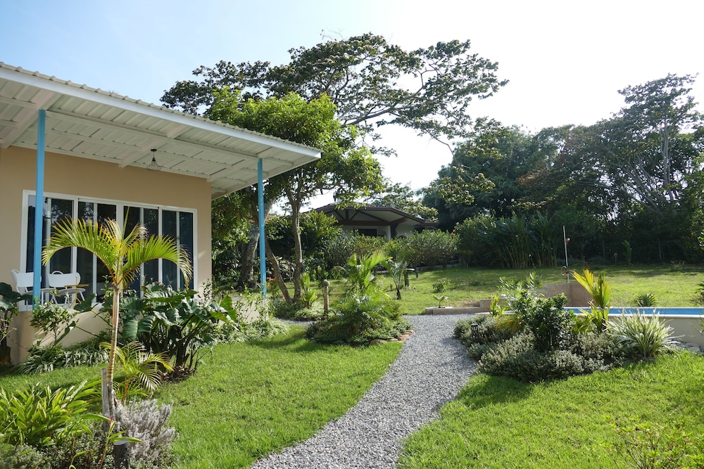 Panoramic Bungalow photo 3