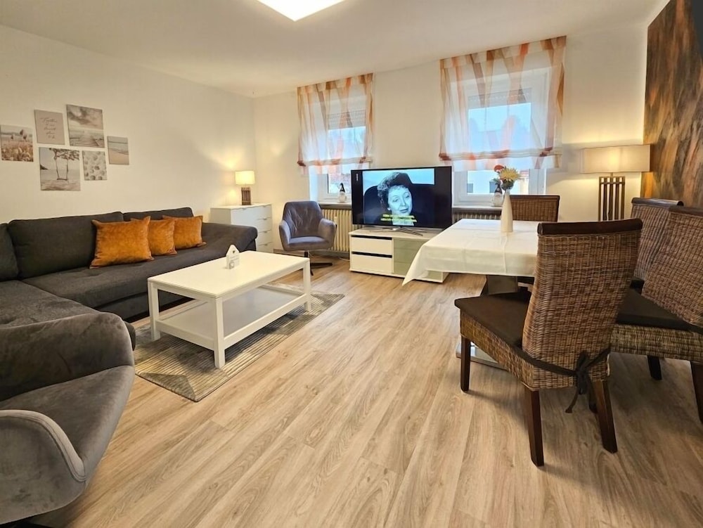 Economy Condo photo 1