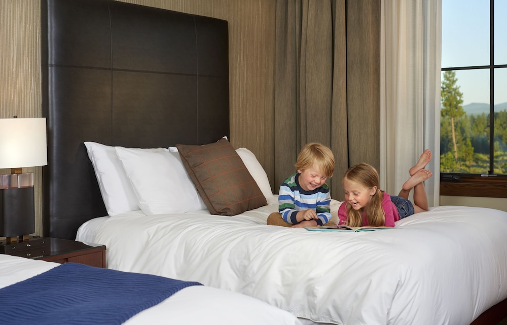Suite, Multiple Beds, Resort View photo 3