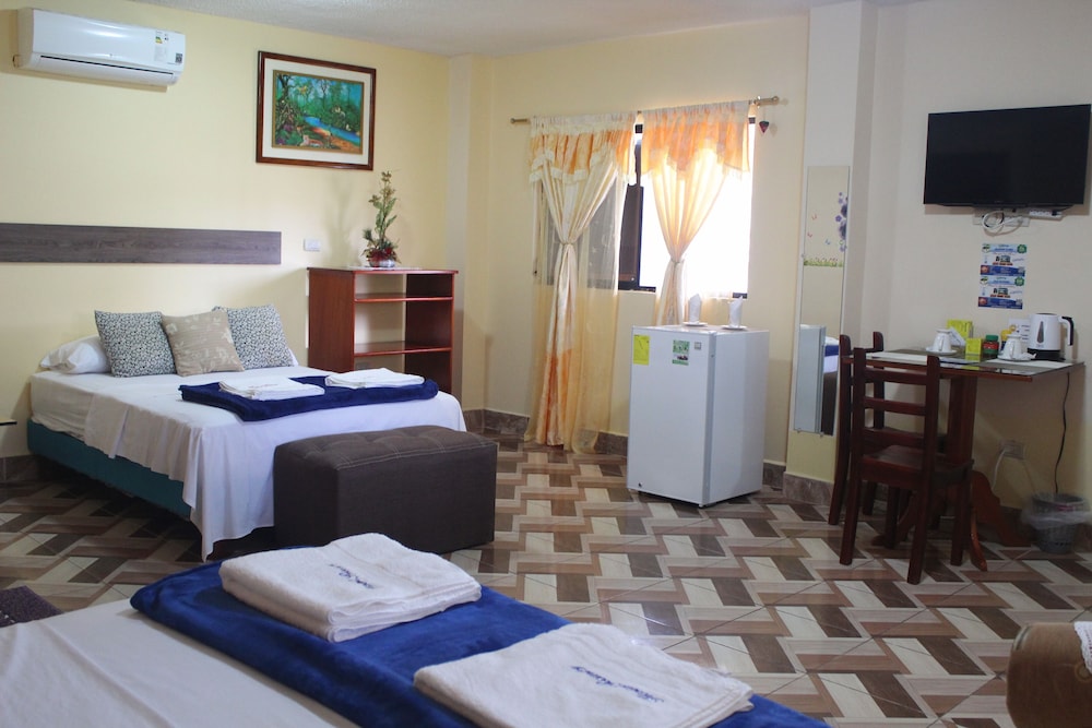 Triple Room, Accessible photo 2