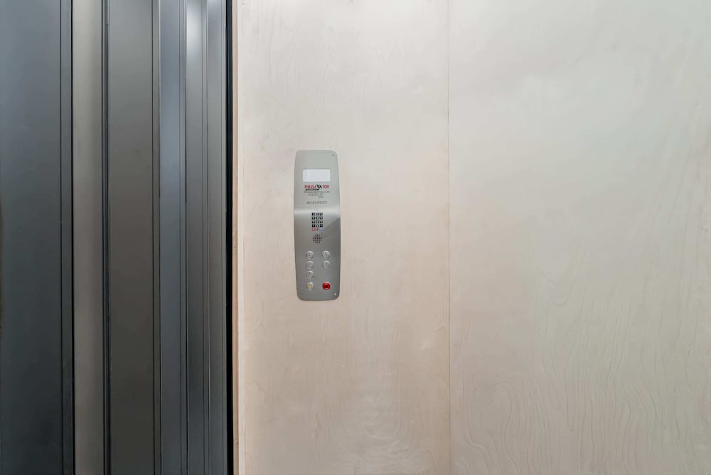 Elevator With Rooftop Hot Tub Pet-friendly Yard, Foto 9