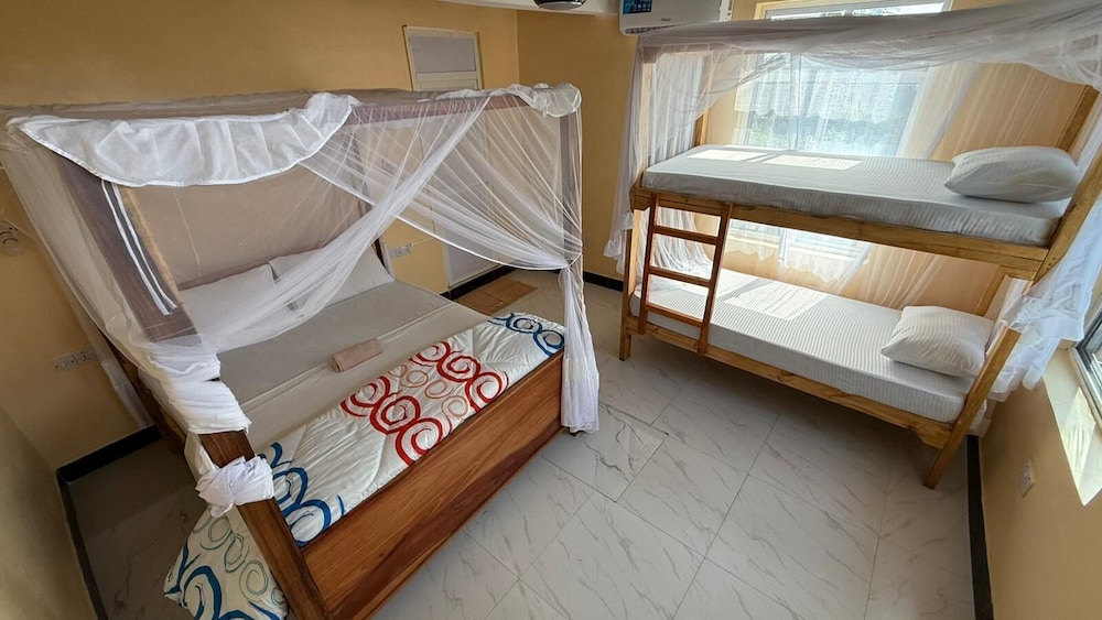 Family Room, Sea View