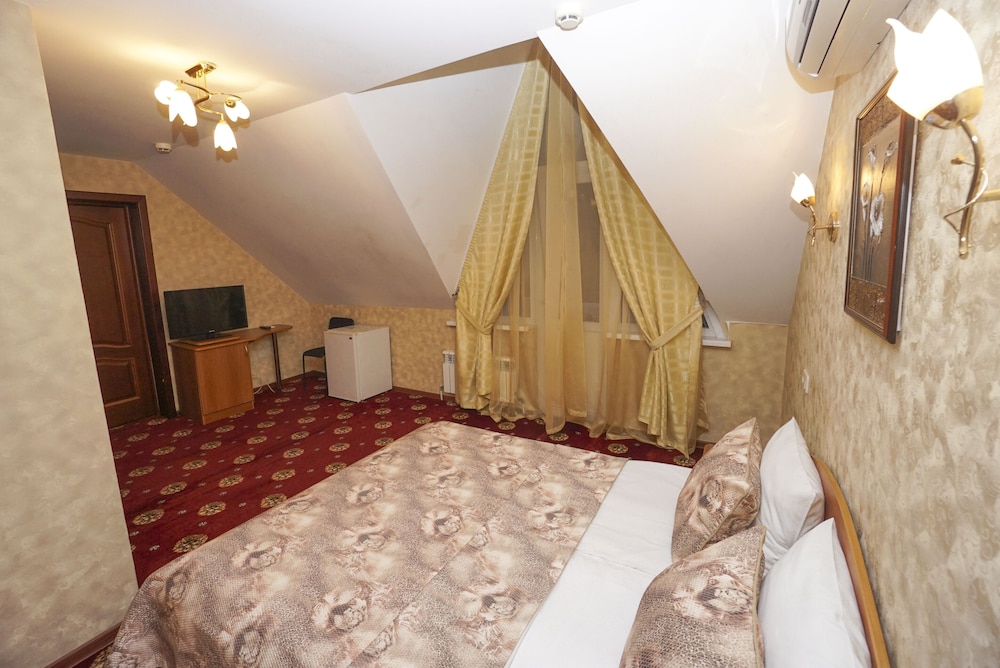 Standard Double Room, Balcony photo 3