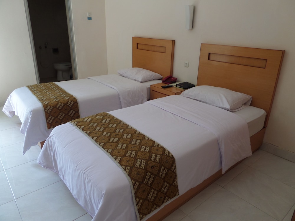Superior Double or Twin Room photo 3