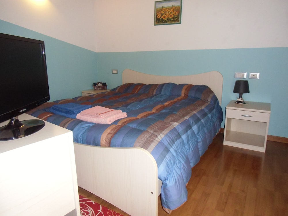 Traditional Double Room, Non Smoking photo 2