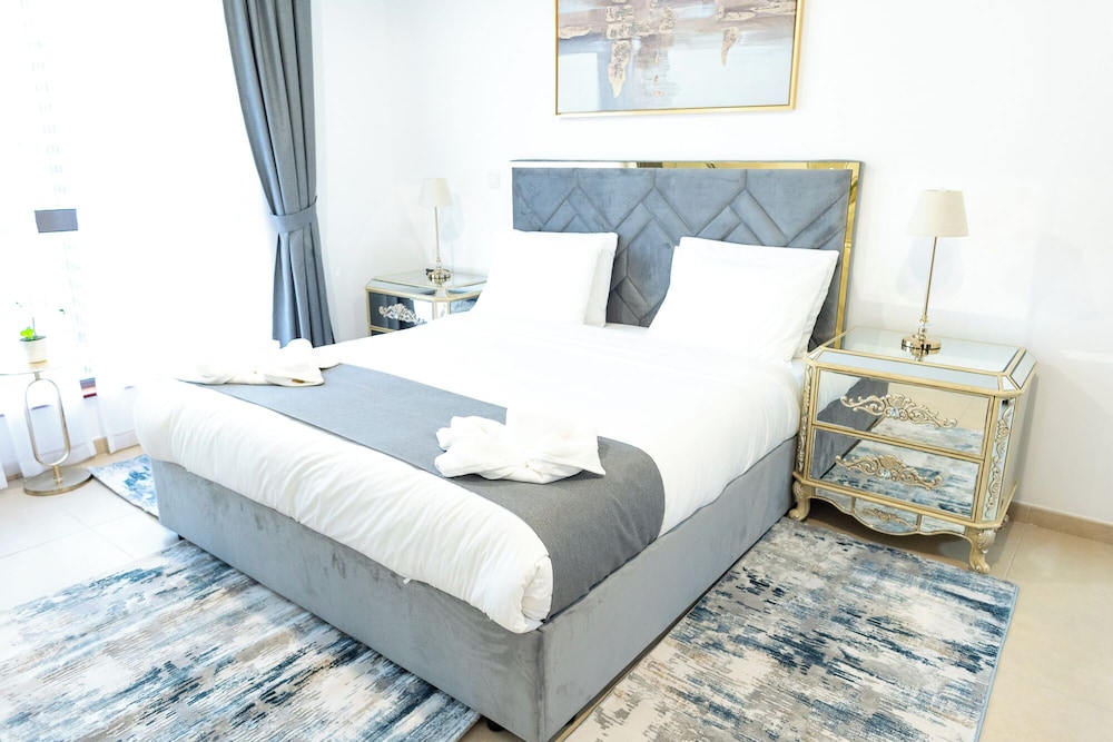 Deluxe Apartment, 2 Bedrooms, Balcony, Marina View photo 2