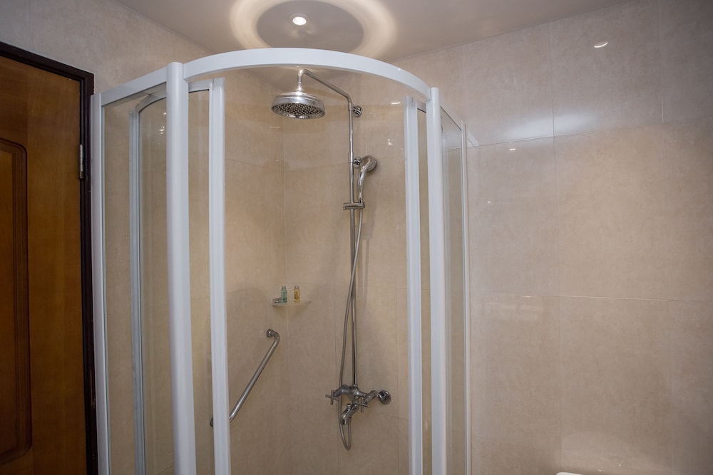 Family Suite - Photo 5