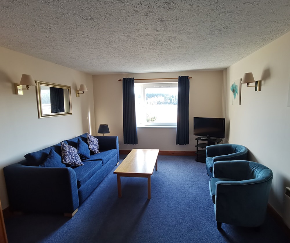 Self-Catering One Bedroom Rear View Apartment photo 3