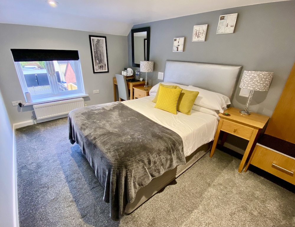 Standard Double Room photo 3