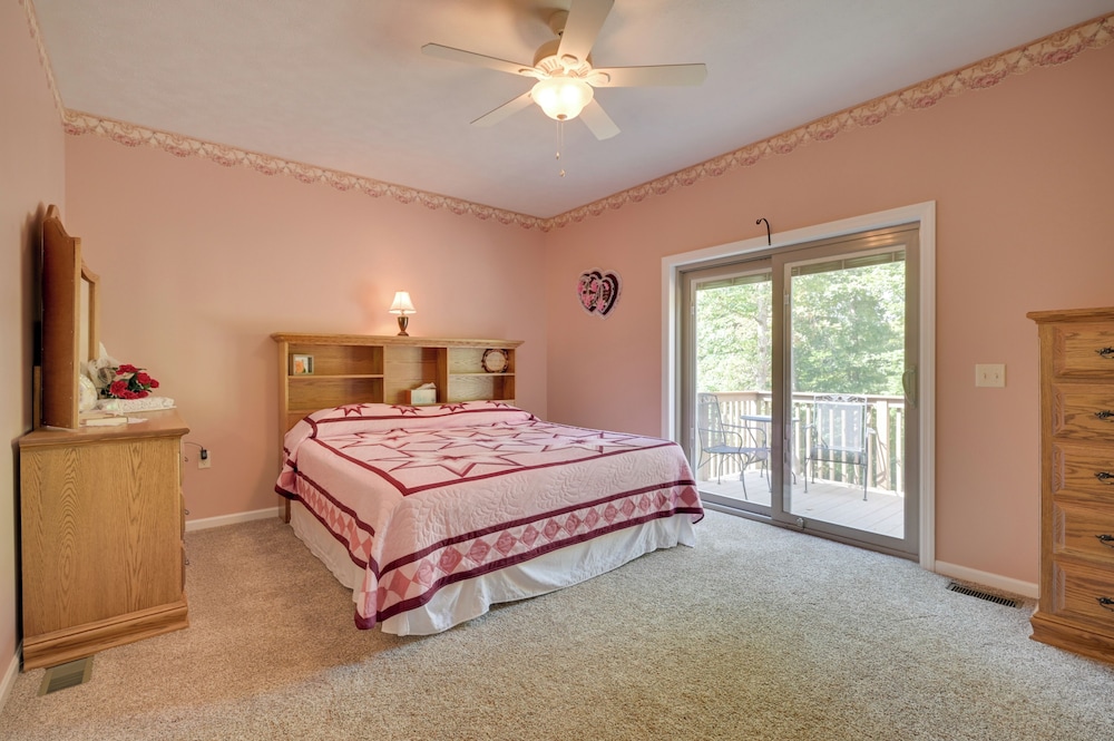 House (4 Bedrooms) photo 2