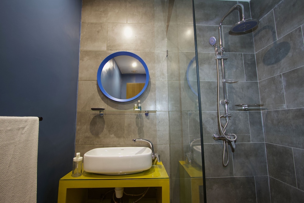 Superior Suite - Photo 3