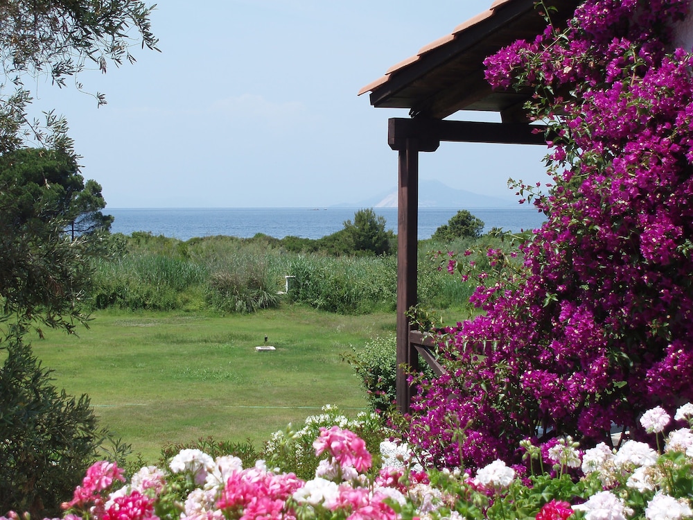 Villa, 2 Bedrooms, Sea View photo 3