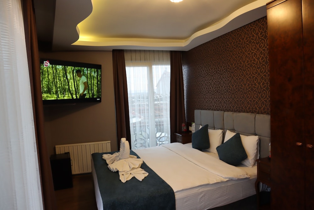 Business Triple Room photo 2