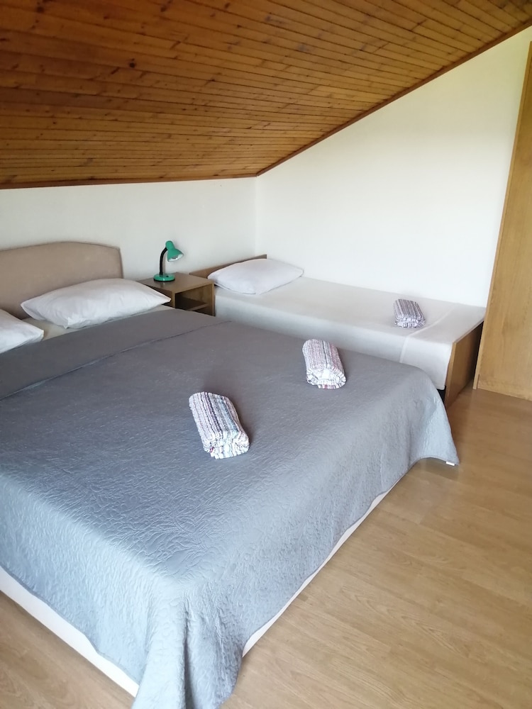Triple Room, Mountain View