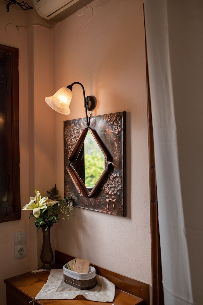 Family Apartment, 1 Bedroom photo 2