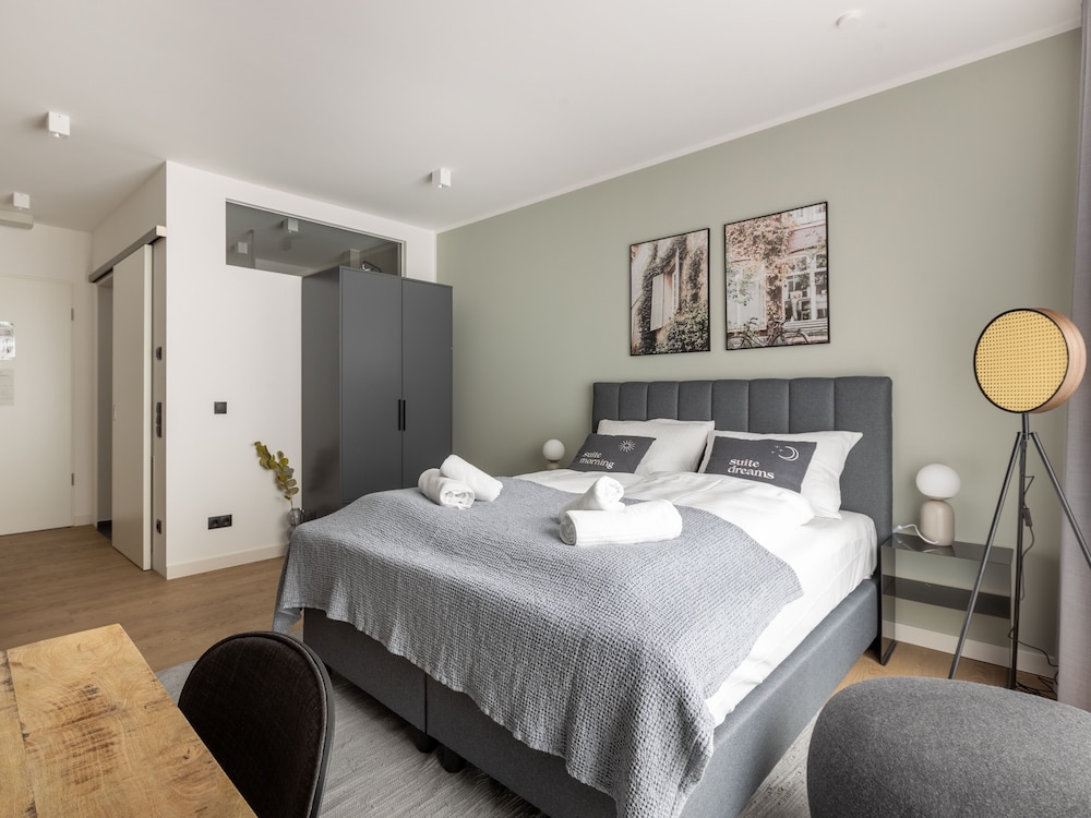 Suite M - Photo 8
