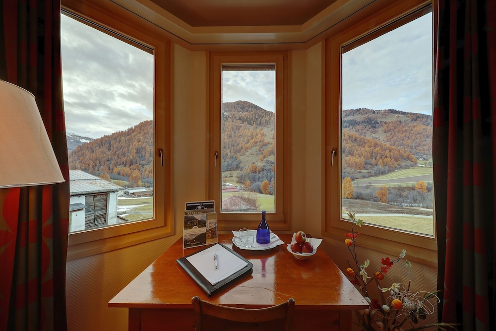 Superior Double or Twin Room photo 3