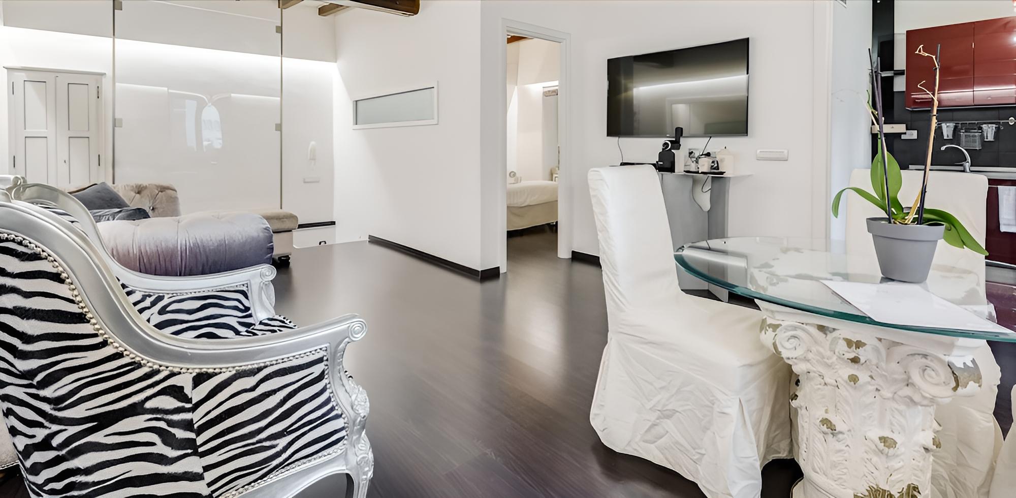 Luxury Apartment, 1 Bedroom, City View