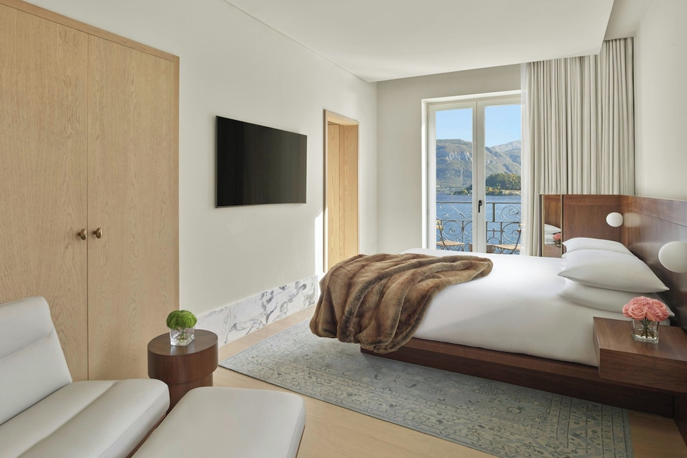 Deluxe Suite, 1 Bedroom, Lake View
