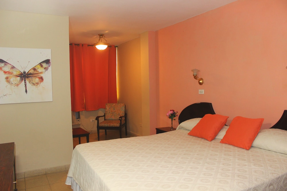 Standard Double Room, 1 Queen Bed photo 2