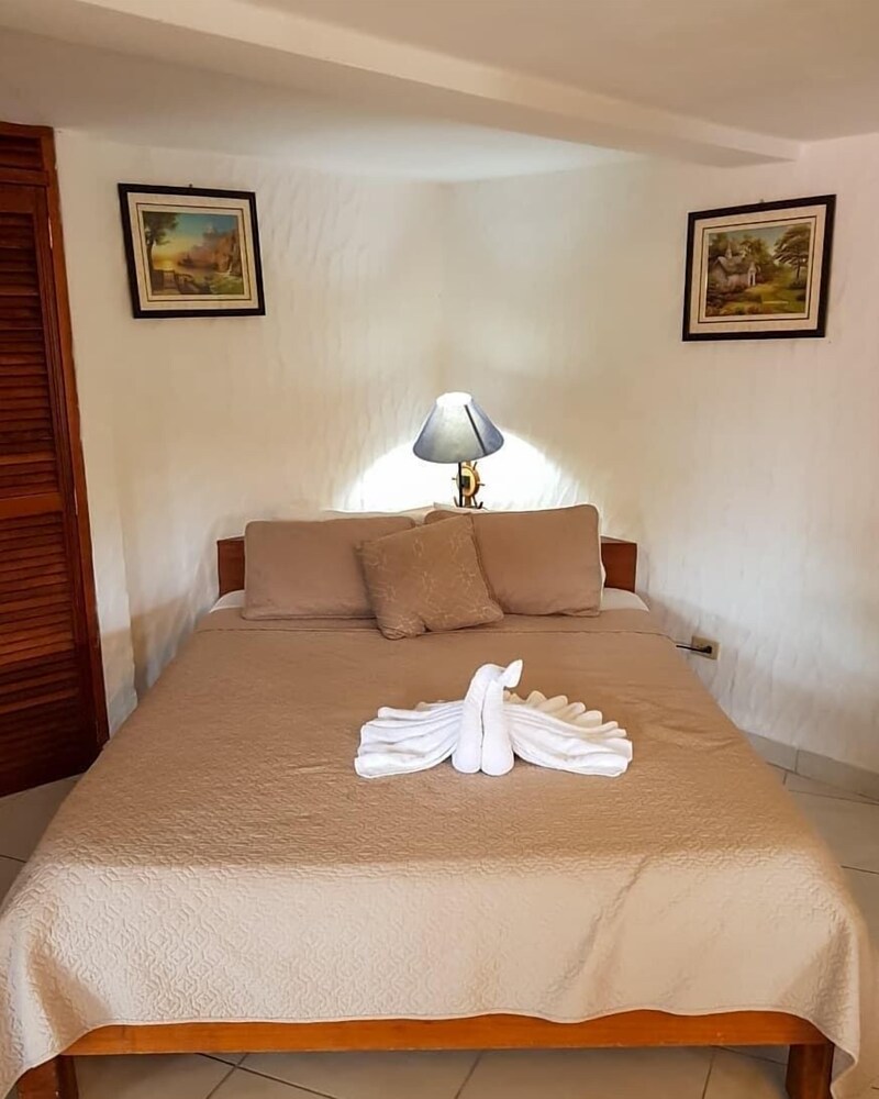 Jr. Suite con Balcón, 2 pax, Vista a la piscina photo 2