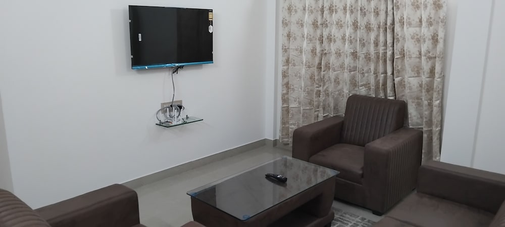 Family Suite, City View