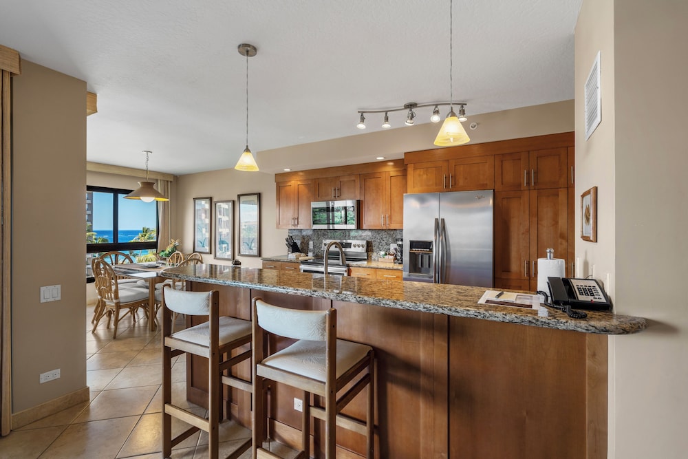Condo, 2 Bedrooms, Ocean View (184)