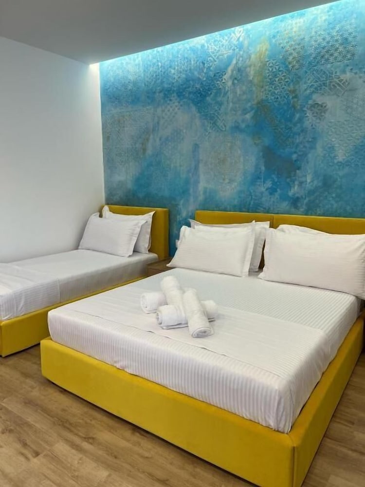 Triple Room, Balcony, Partial Sea View