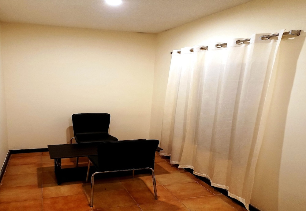 Deluxe Triple Room - Photo 5